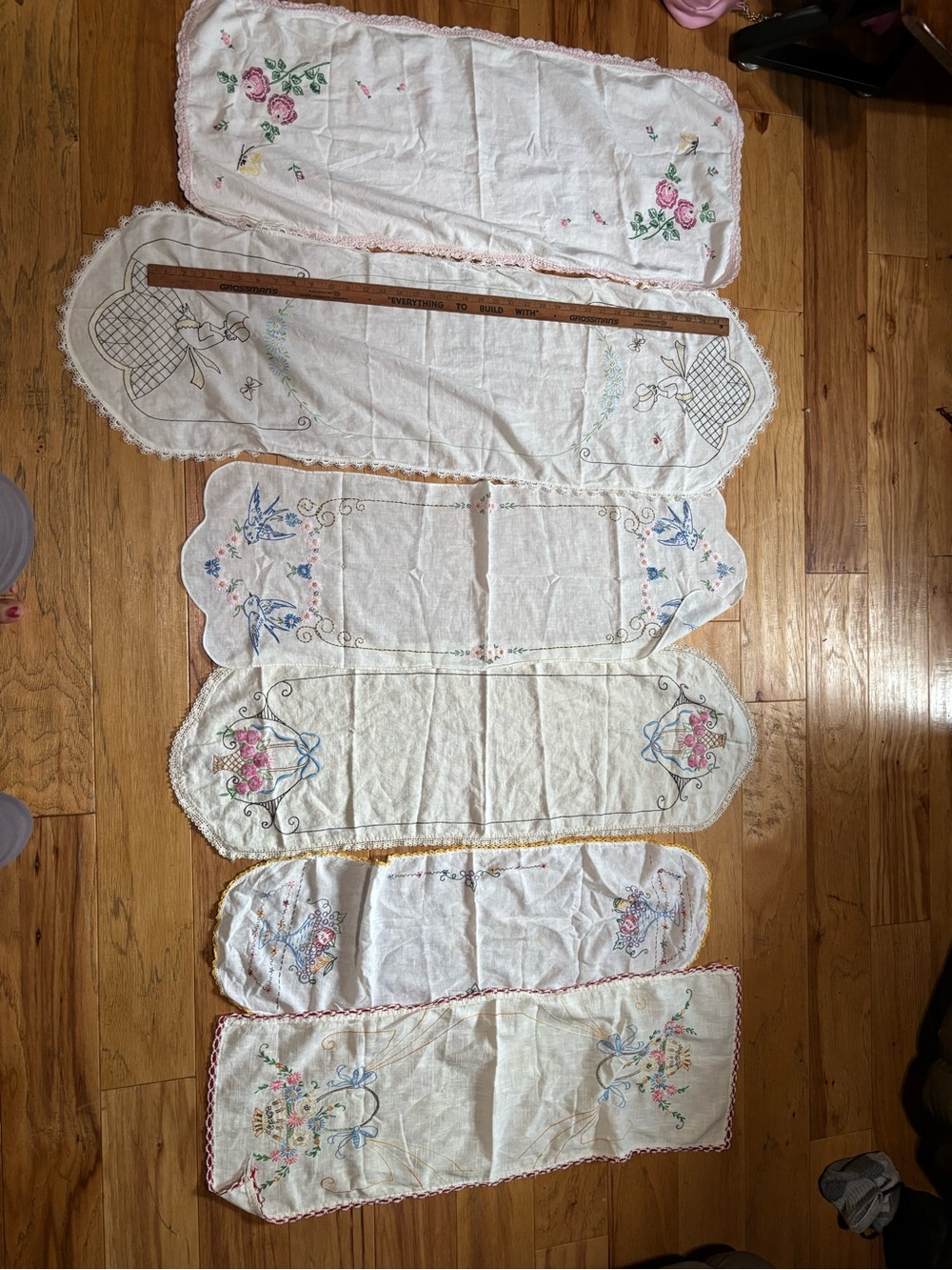 Vintage Floral Embroidered -table runner decor dainty handmade Antique floral